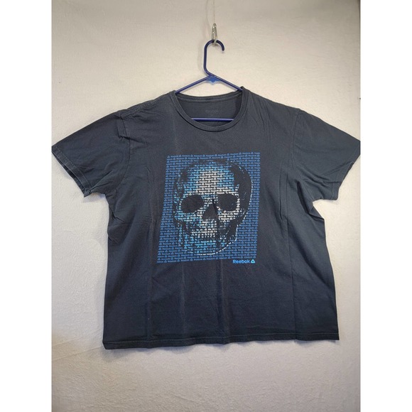 Reebok Other - Reebok Vintage black tshirt with blue and white skull design, sz XL
